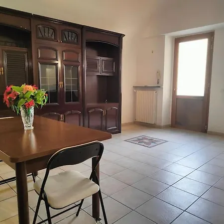 Intero Alloggio: Bilocale Апартаменты Алессандрия