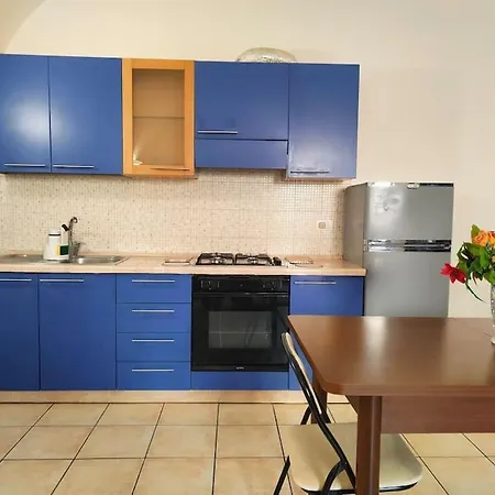 Intero Alloggio: Bilocale *